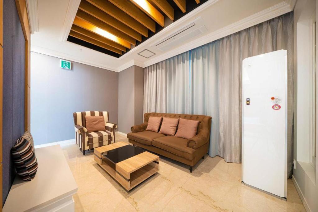 Hotel Core Naju Экстерьер фото